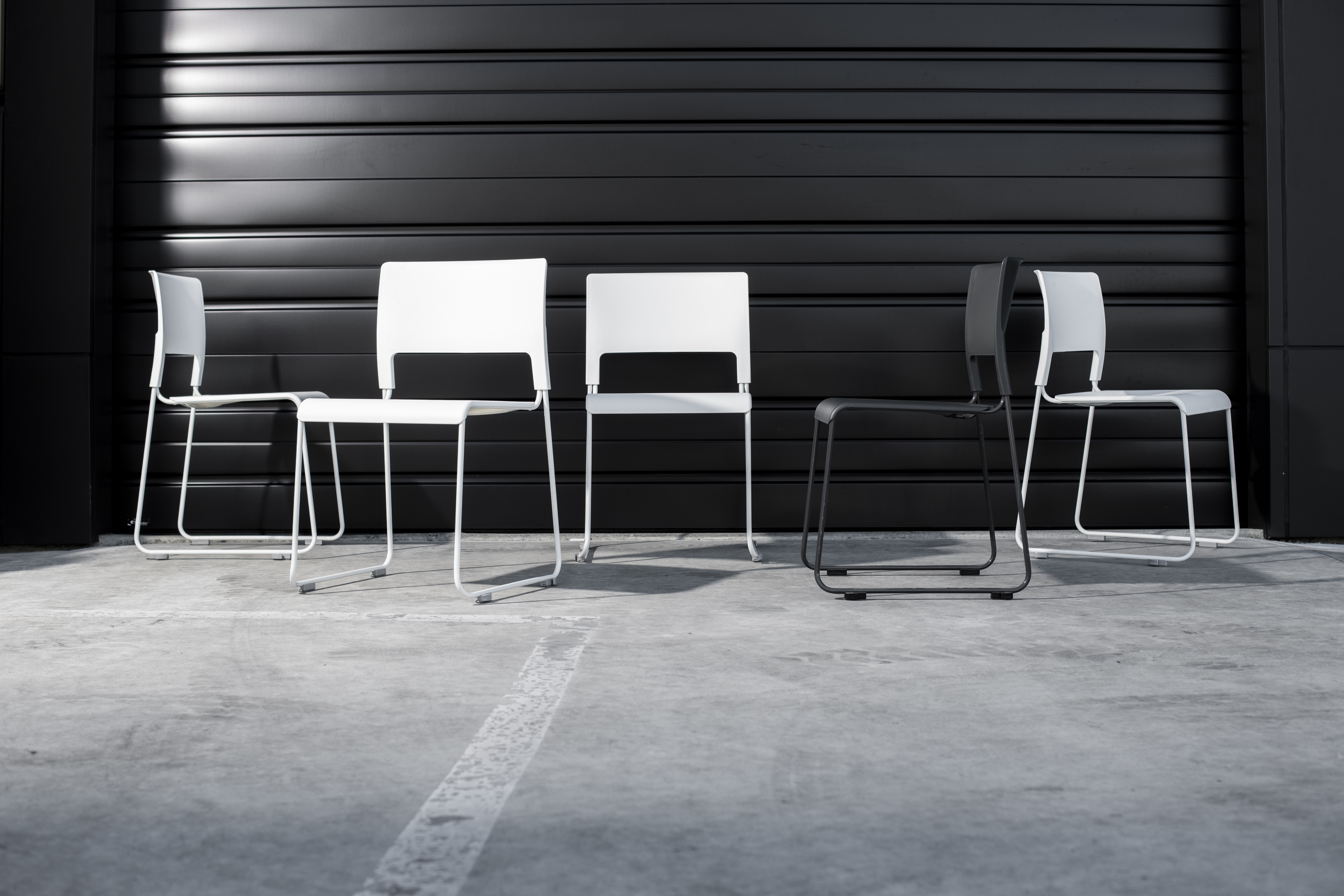 Slim Chair - Image 4